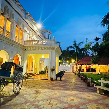 Chola Heritage Resort Kāraikkudi Exterior foto