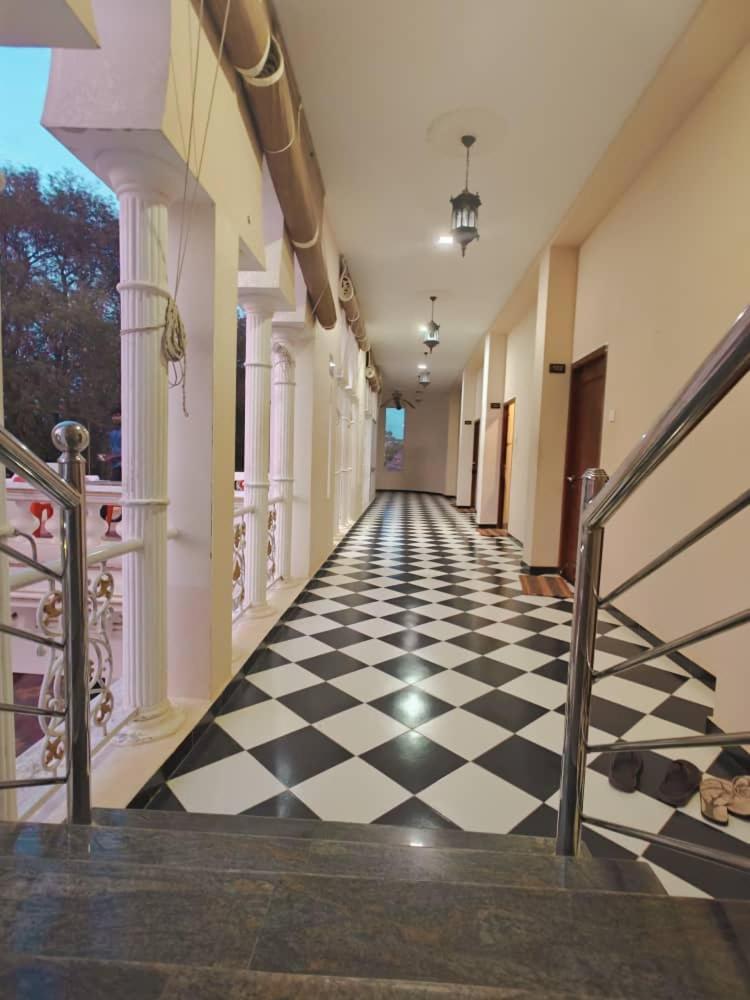 Chola Heritage Resort Kāraikkudi Exterior foto