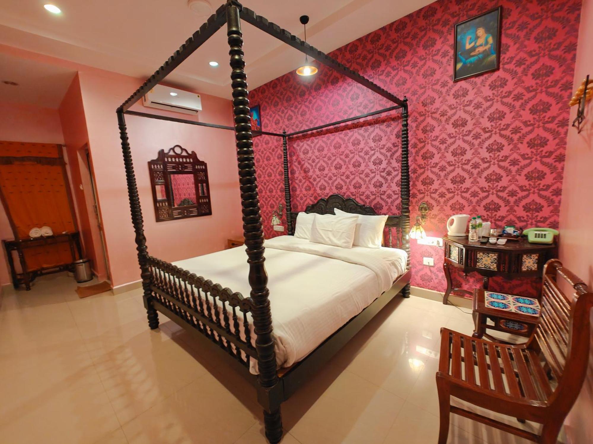 Chola Heritage Resort Kāraikkudi Exterior foto