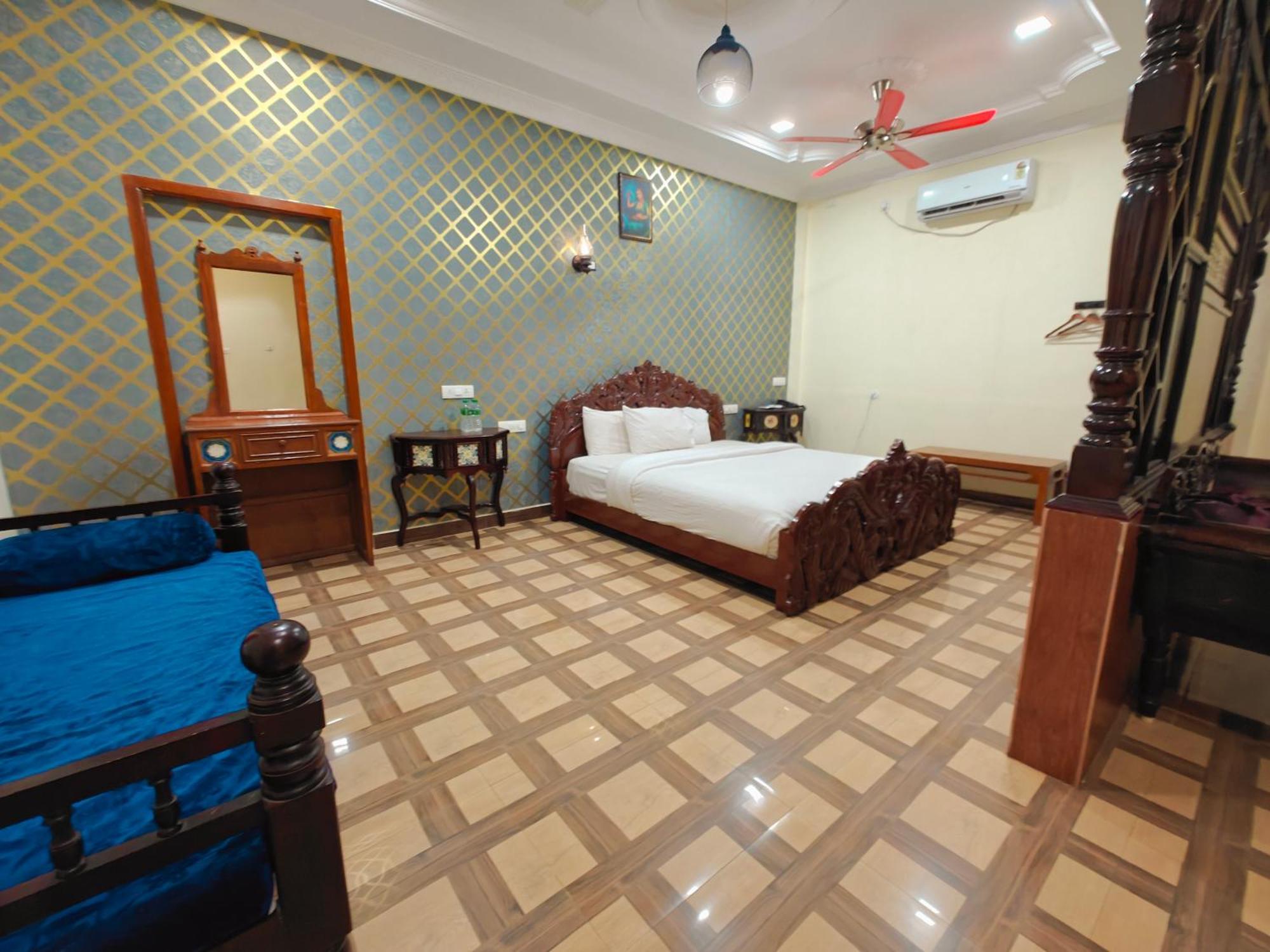 Chola Heritage Resort Kāraikkudi Exterior foto