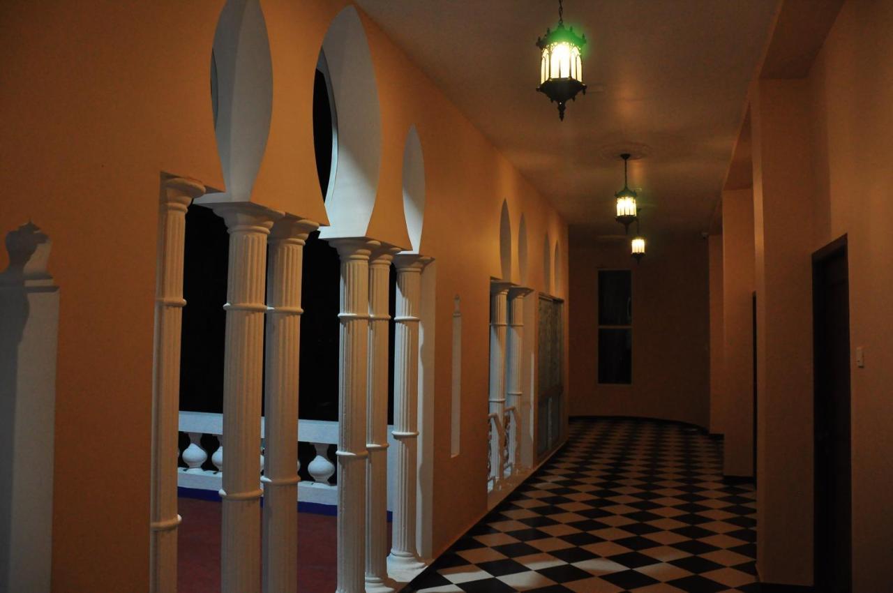 Chola Heritage Resort Kāraikkudi Exterior foto